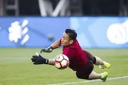 b one sports-包含上海上港惨败重庆斯威遭遇两连败！的词条