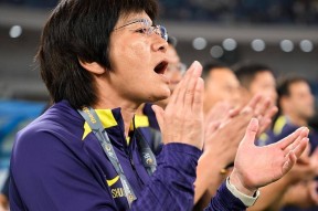 必一体育官方网站-包含上海申鑫队在比赛中逆袭，赢得胜利的词条