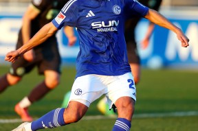 必一登录入口-沙尔克备战客场比赛，决心夺取胜利