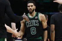 必一体育官方网站-客场连胜增添信心主场争议抬高调查(客场惨败)